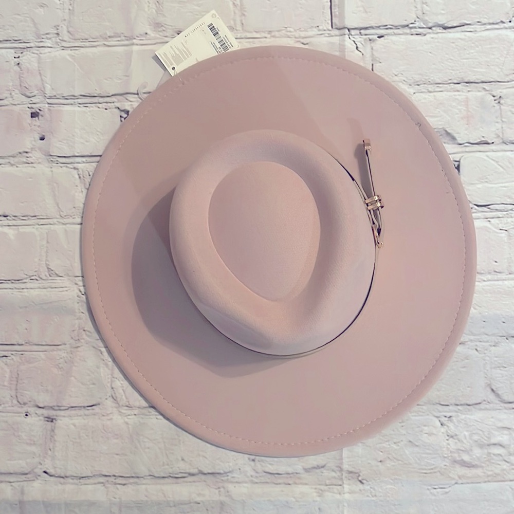 Blush Pink fedora with beige/gold heart belt